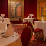 Hotel Espace Leonard De Vinci 3*