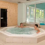 Hotel Espace Leonard De Vinci Lisses