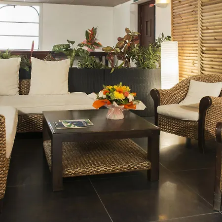 Hotel Espace Leonard De Vinci 3*
