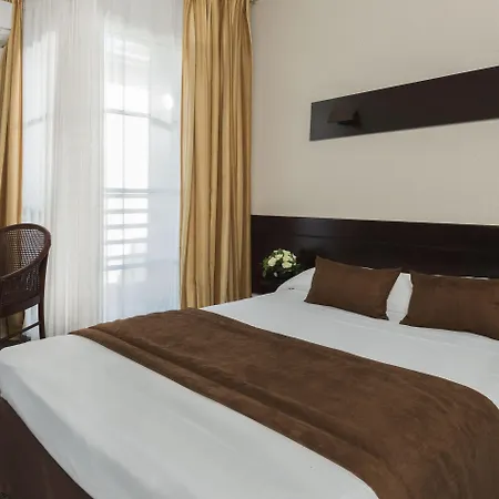 Espace Leonard De Vinci Hotel