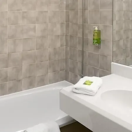 Hotel Espace Leonard De Vinci 3*