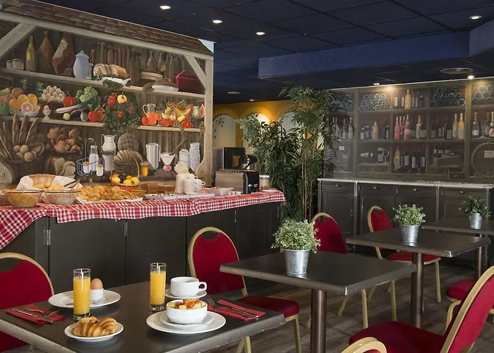 Hotel Espace Leonard De Vinci