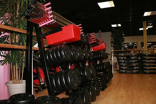 Espace Leonard De Vinci Hotel 3*