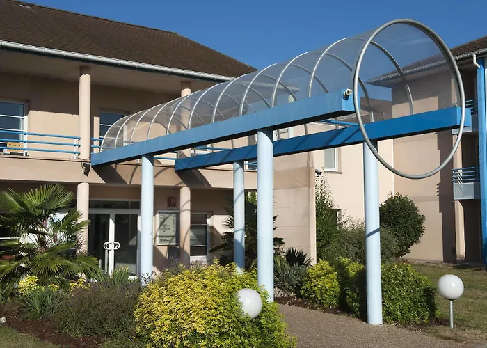 Espace Leonard De Vinci Lisses