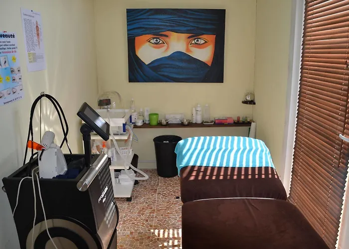 Espace Leonard De Vinci Hotel Lisses